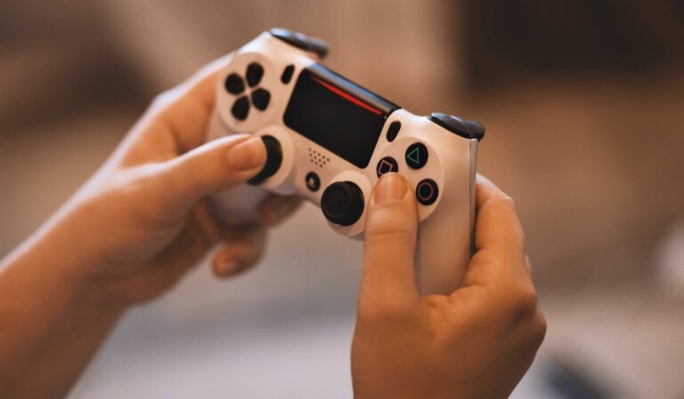 ¿Por qué algunos jugadores invierten la cámara en los videojuegos? La ciencia tiene la respuesta