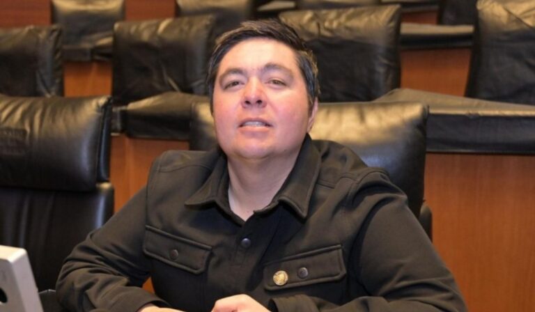 Diputado culpa a los videojuegos de la violencia y defiende nuevo impuesto del 8%
