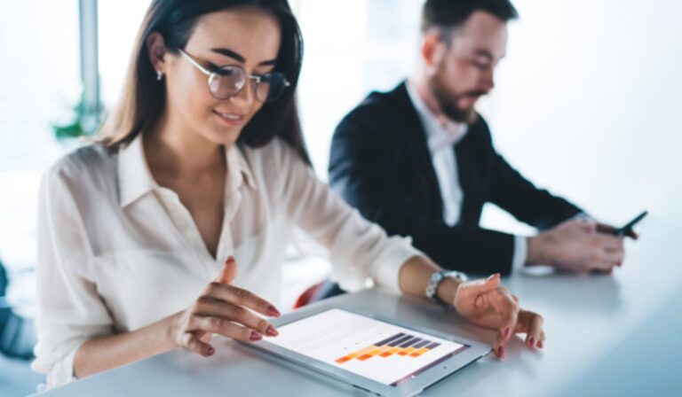 La nueva “actualización” del mundo financiero: IMEF y Banco Azteca se alían para potenciar a los CFOs en México