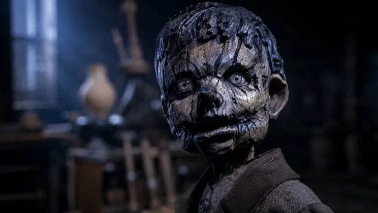 Pinocho de terror rompe récord con su tráiler dentro del universo Twisted Childhood