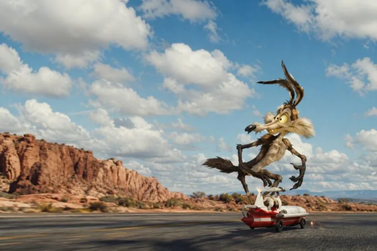 Coyote vs. Acme llega a los cines de México con animación, comedia, nostalgia y acción real