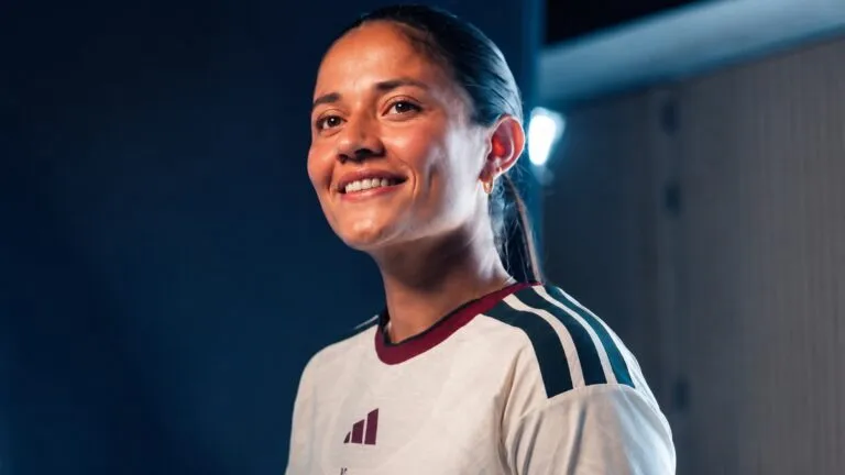Rebeca Bernal llega al Manchester United para competir en la liga inglesa femenil